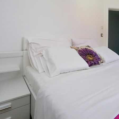 Apartmani Marina S Pogledom, Sukošan Exterior foto