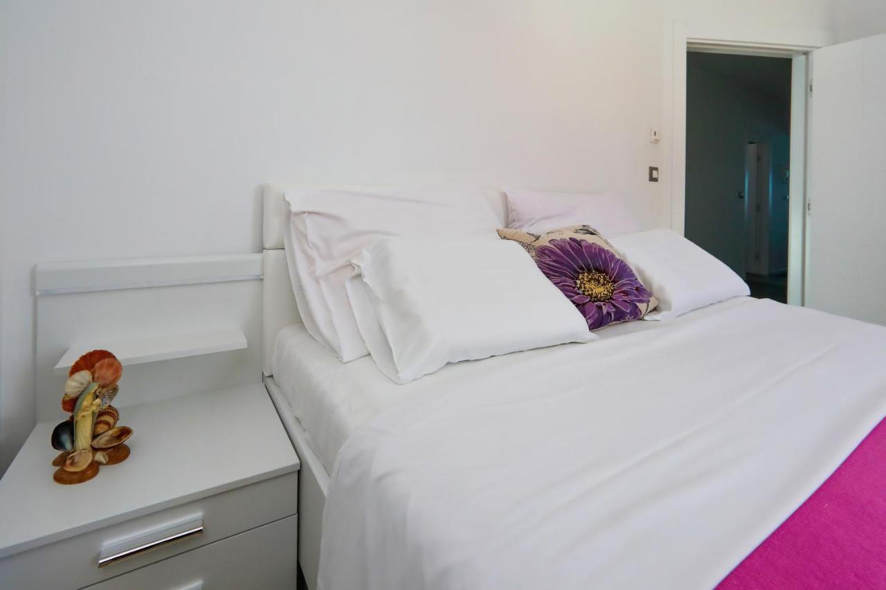 Apartmani Marina S Pogledom, Sukošan Exterior foto