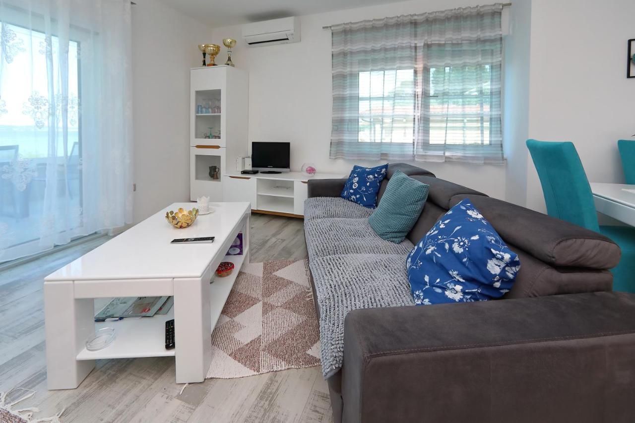 Apartmani Marina S Pogledom, Sukošan Exterior foto